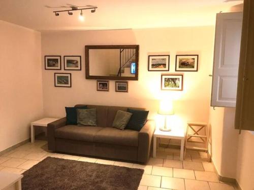 Alley House — 4-Star Luxury Hotel in Catania, Italy