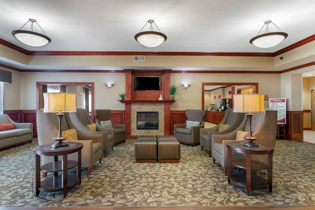 Best Western Plus Butterfield Inn - photo 2