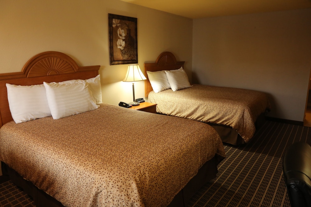 Coach Light Inn Brenham - photo 12