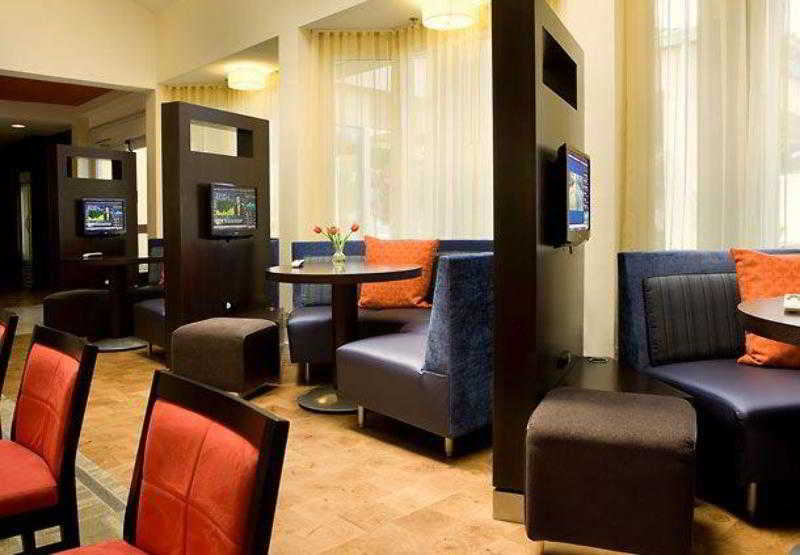 Courtyard by Marriott San Mateo Foster City - photo 25