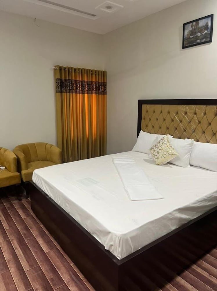 Hotel Visit Inn in Abbottabad, Pakistan