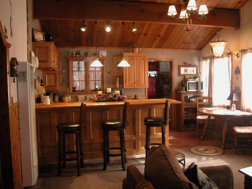 Owl Pine Ranch — Big Bear City — photo 4