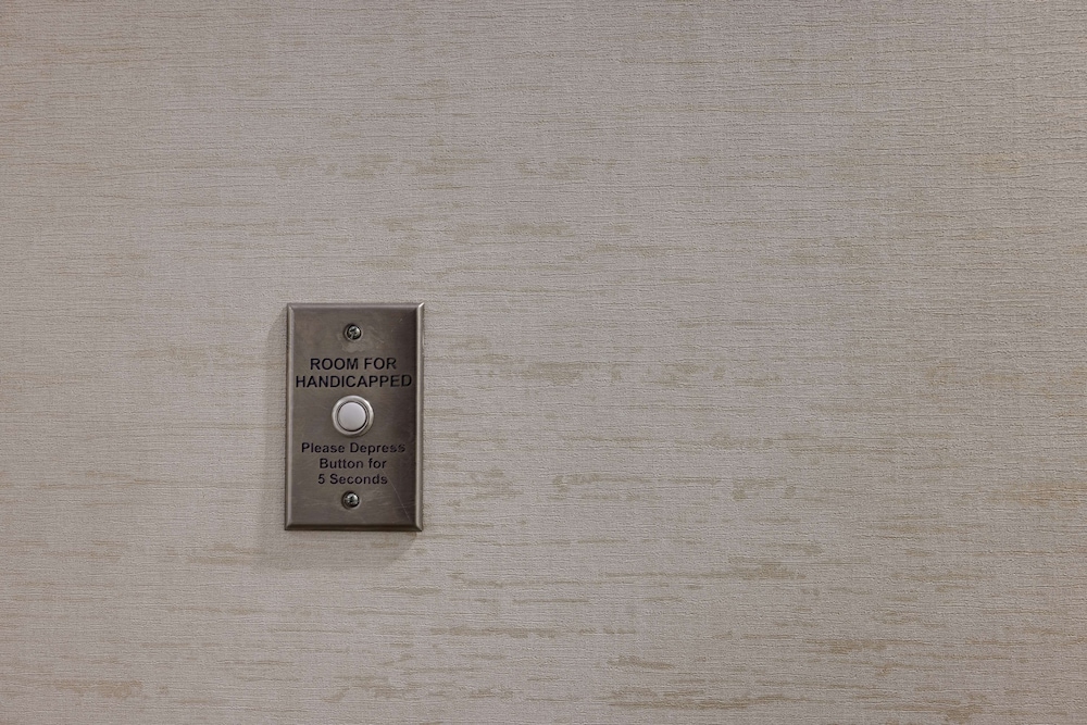 Hampton Inn & Suites San Luis Obispo - photo 16