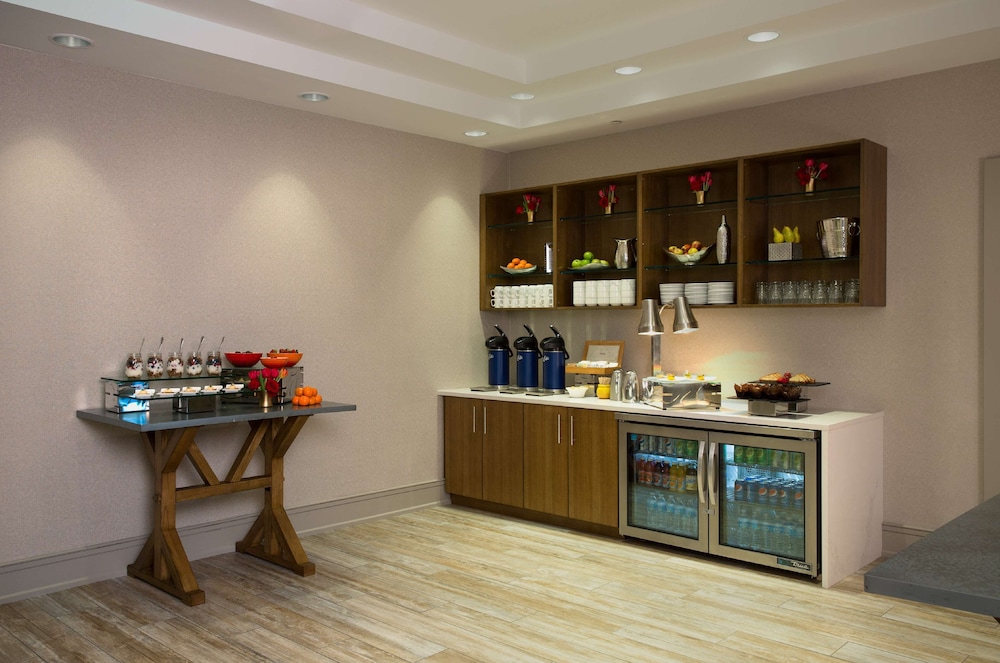 Hilton Philadelphia at Penn's Landing - photo 116