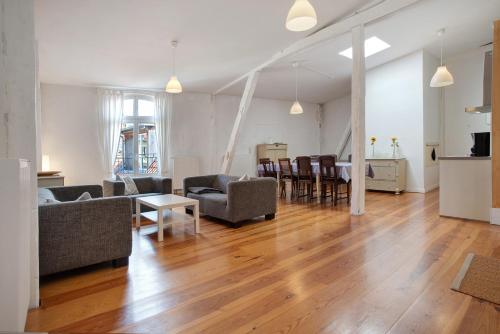 Alte Seifensiederei Ferienloft — 4-Star Luxury Hotel in Stralsund, Germany