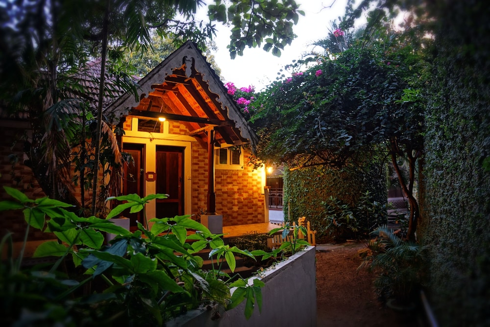 Hotel Ambadi - carbon neutral hotel in Thekkady