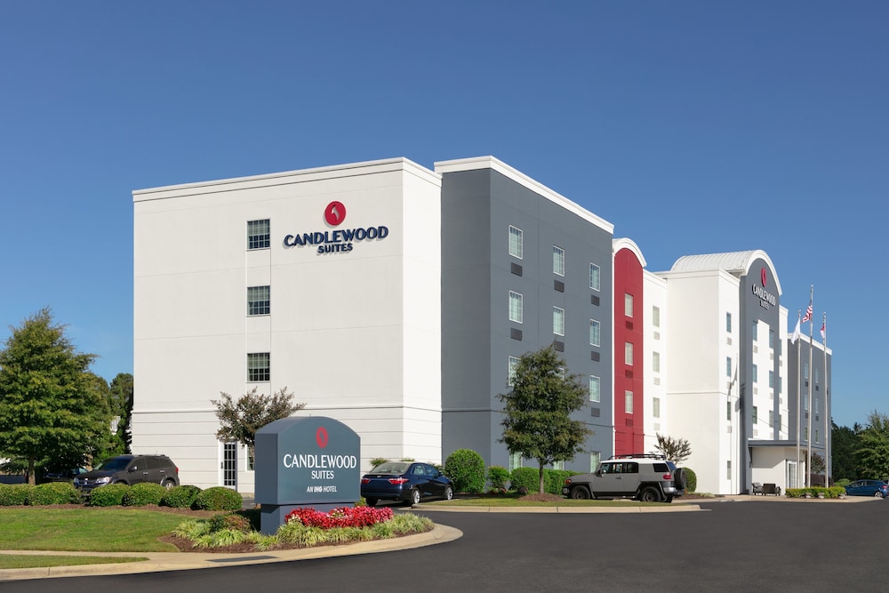 Candlewood Suites Fayetteville Fort Bragg by IHG - photo 52