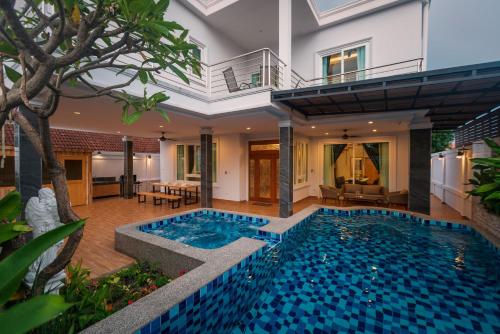 Grand Gala Villa — 4-Star Luxury Hotel in Pattaya, Thailand