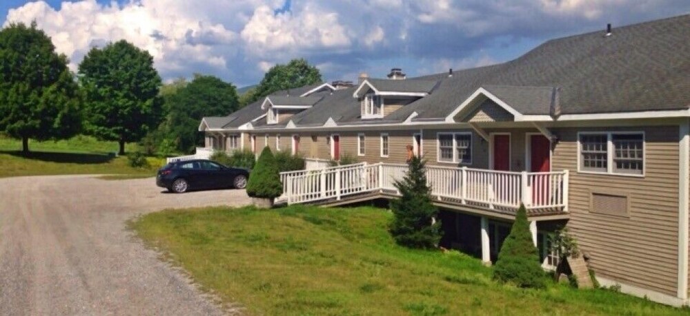 The Inn at Willow Pond - photo 20