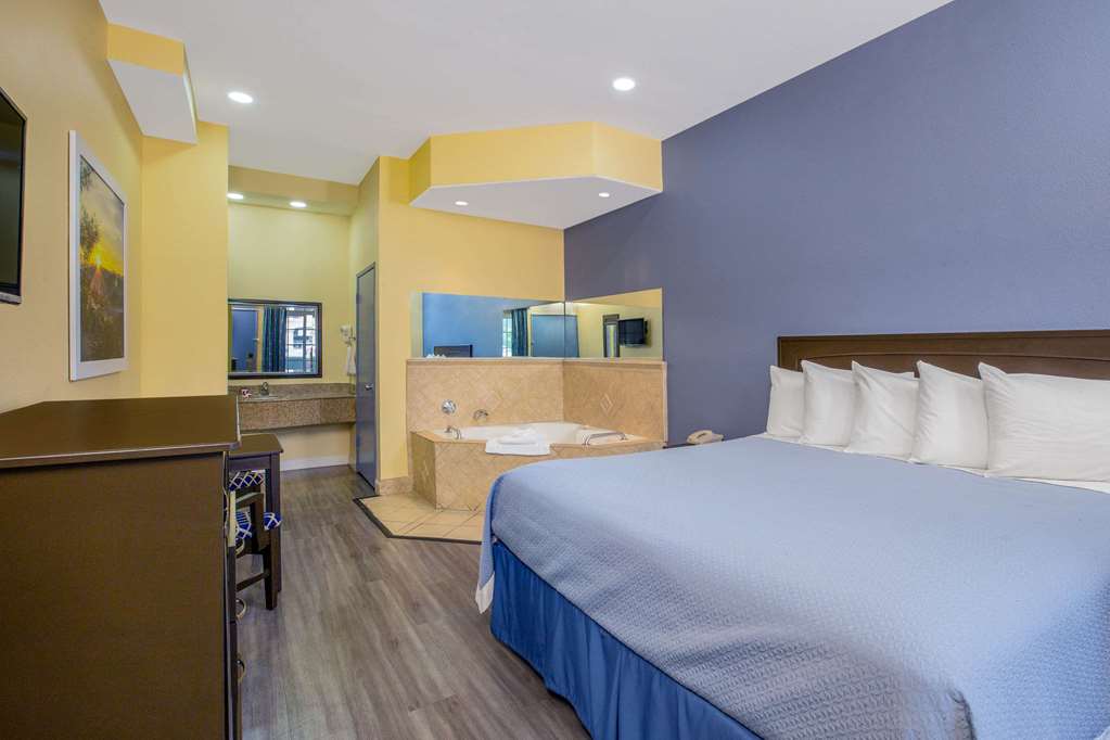 Days Inn by Wyndham Banning Casino Outlet Mall - photo 14