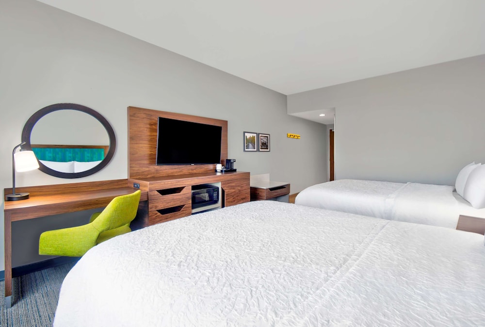 Hampton Inn by Hilton Abingdon - photo 2