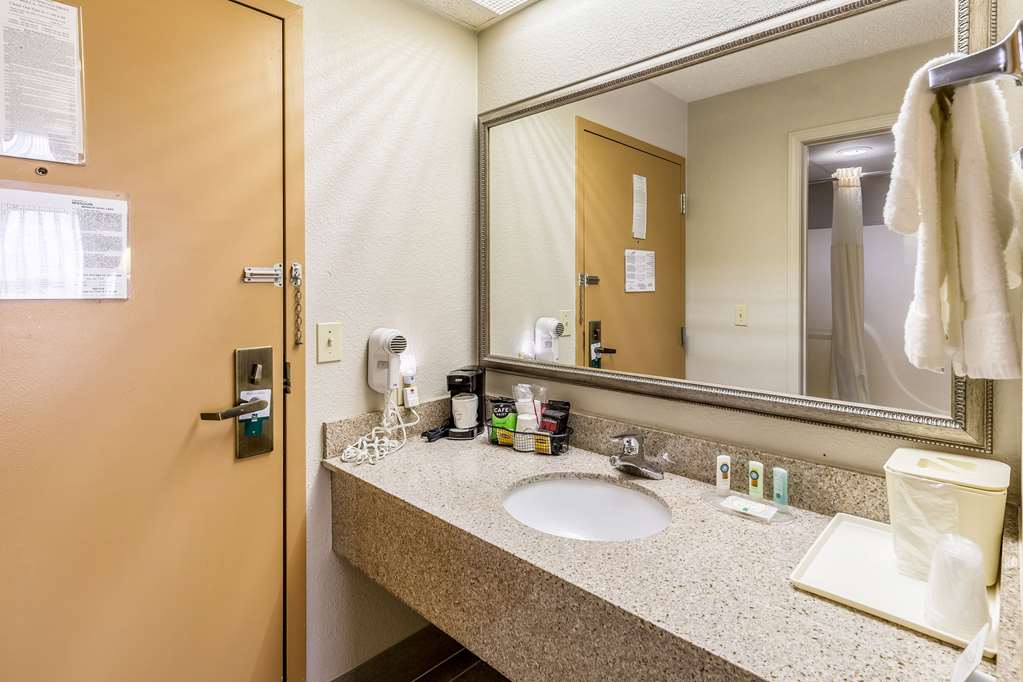 Quality Inn Rolla MO - photo 16