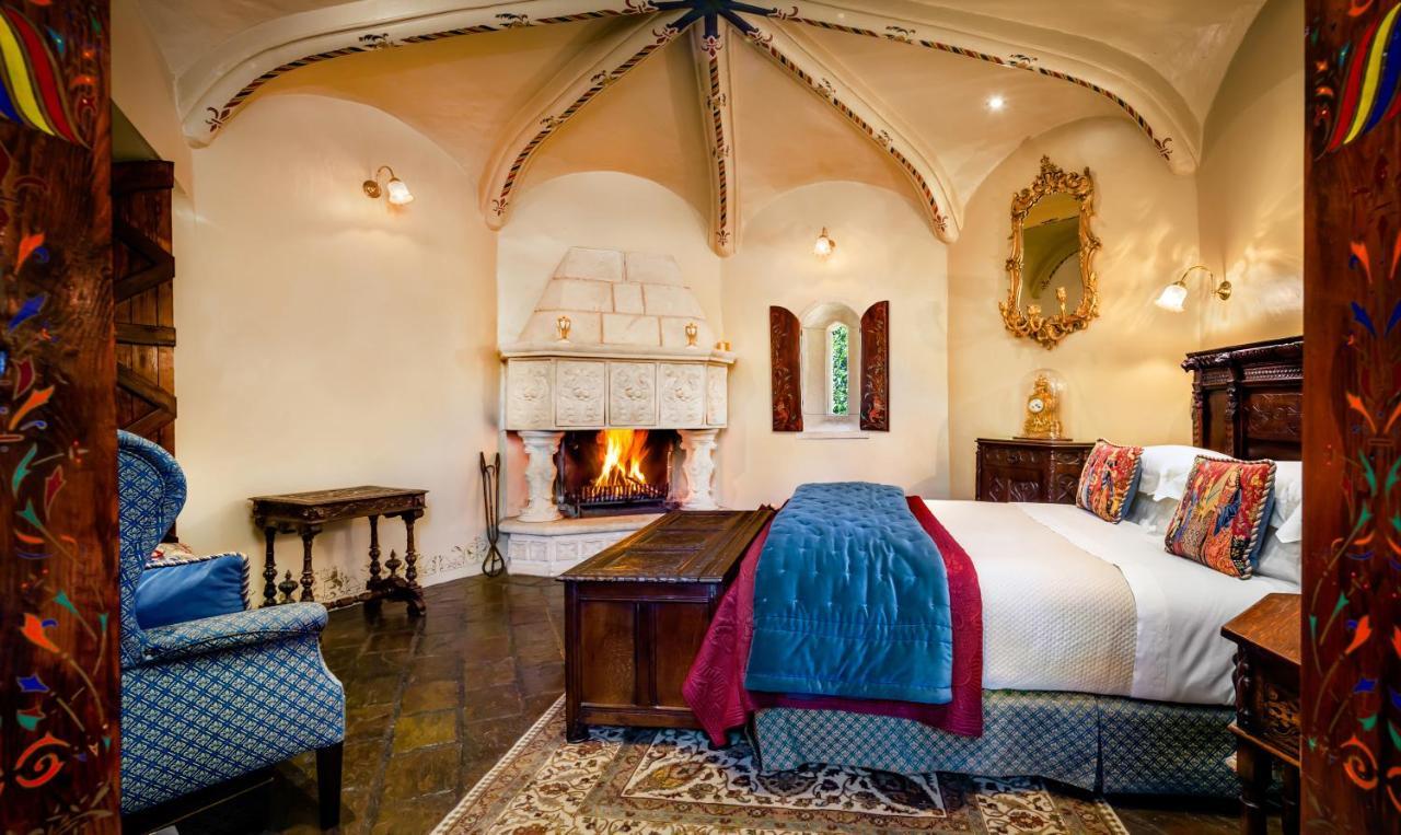 Castle Keep B&B in the Tower. — 4-Star Luxury Hotel in Crafers, Australia