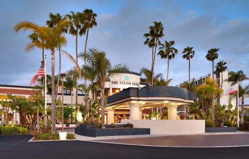 Atrium Hotel at Orange County Airport - photo 4