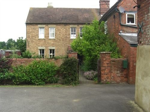 Drayton Lodge — 4-Star Luxury Hotel in Daventry, United Kingdom