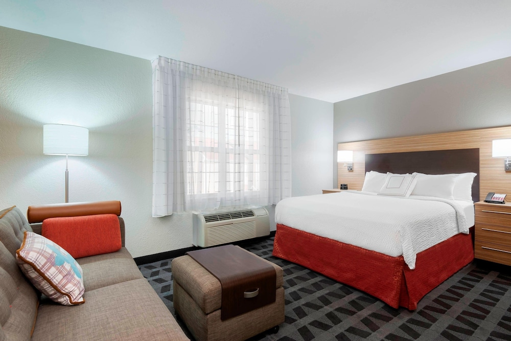 TownePlace Suites by Marriott Savannah Midtown - photo 9