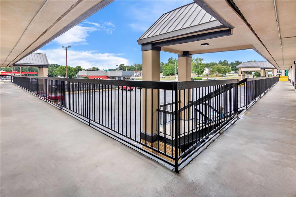 Super 8 by Wyndham Columbia - photo 10