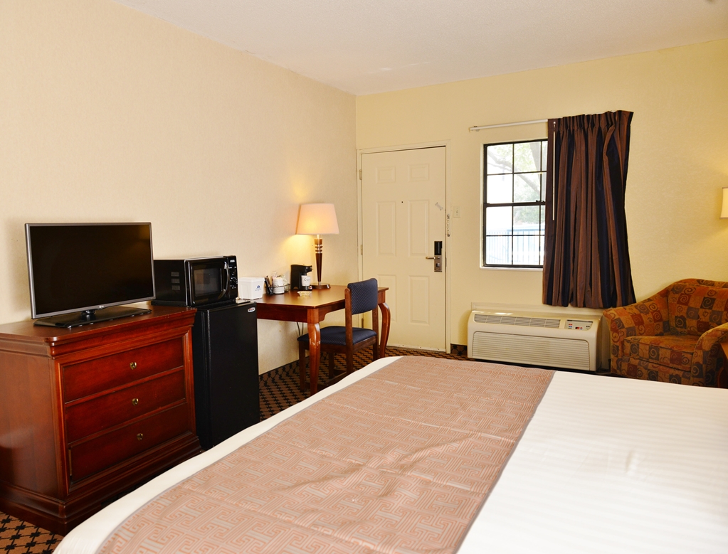 Americas Best Value Inn Tunica Resort - photo 14