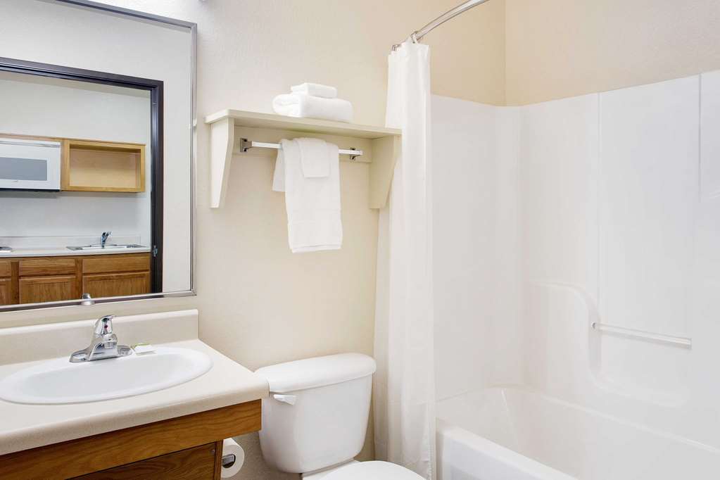 WoodSpring Suites Chesapeake Norfolk South - photo 14