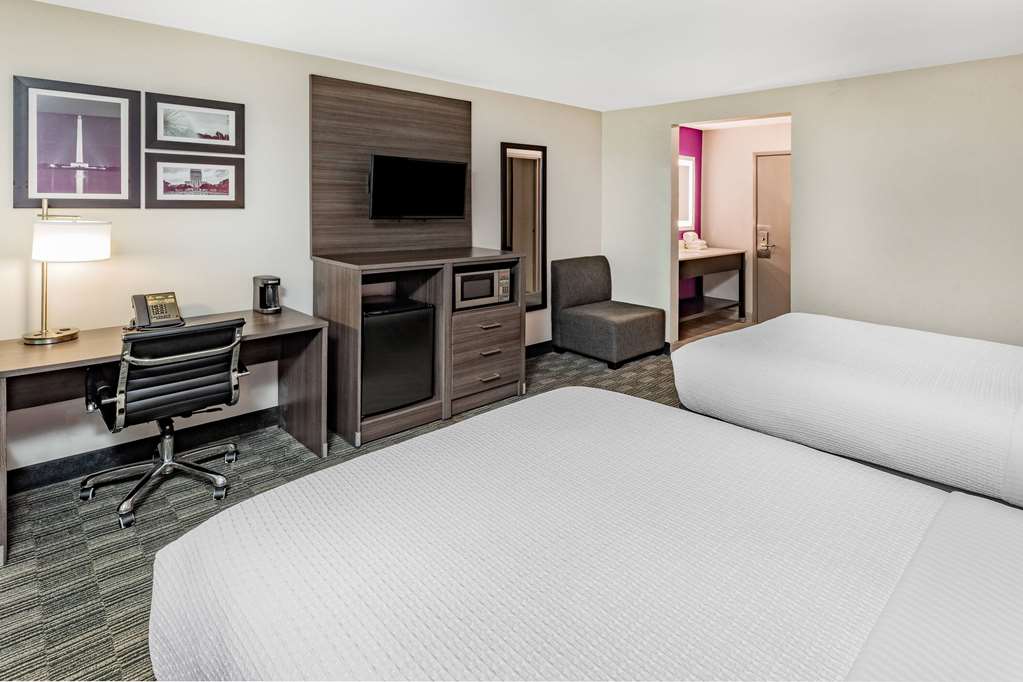La Quinta Inn & Suites by Wyndham Houston Southwest - photo 11