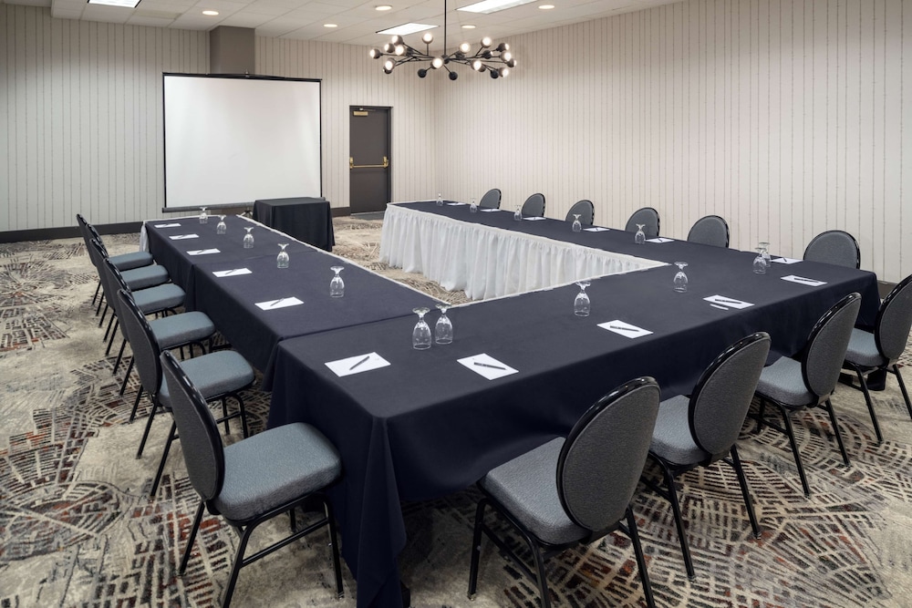 Embassy Suites by Hilton Orlando North - photo 59