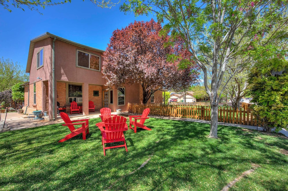 Cali Cochitta Vacation Rentals - photo 75
