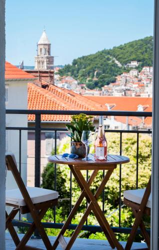 Luxury Apartments Bella Split Centre w Free Parking — 4-Star Luxury Hotel in Split, Croatia