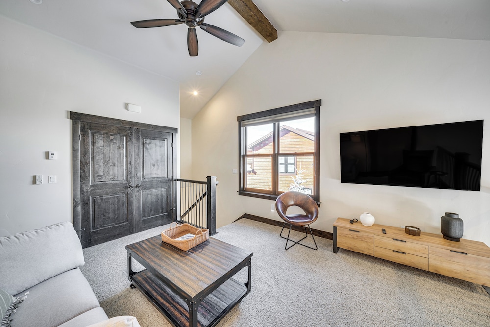 8 Mi to Keystone Resort Mtn View Townhome - photo 12