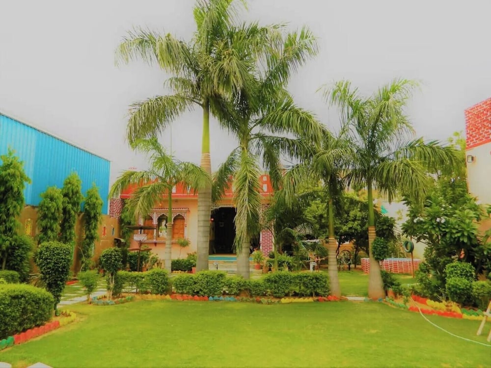 Nimbal Dhani - carbon neutral hotel in Jaipur