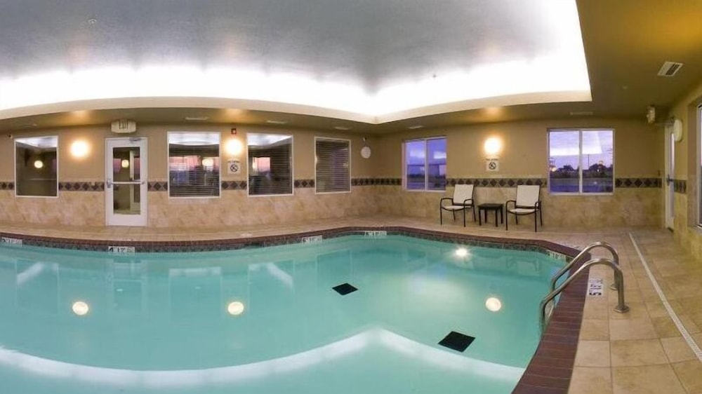 Holiday Inn Express And Suites Miami - photo 14