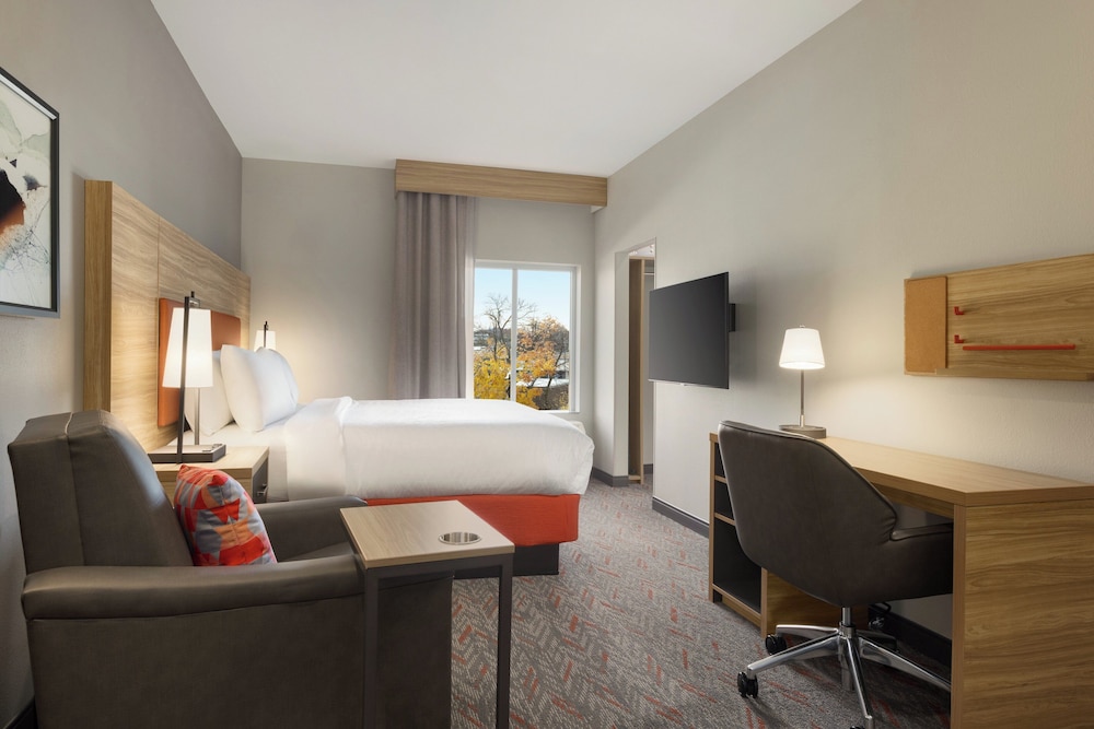Candlewood Suites Anchorage Midtown by IHG — Anchorage — photo 3