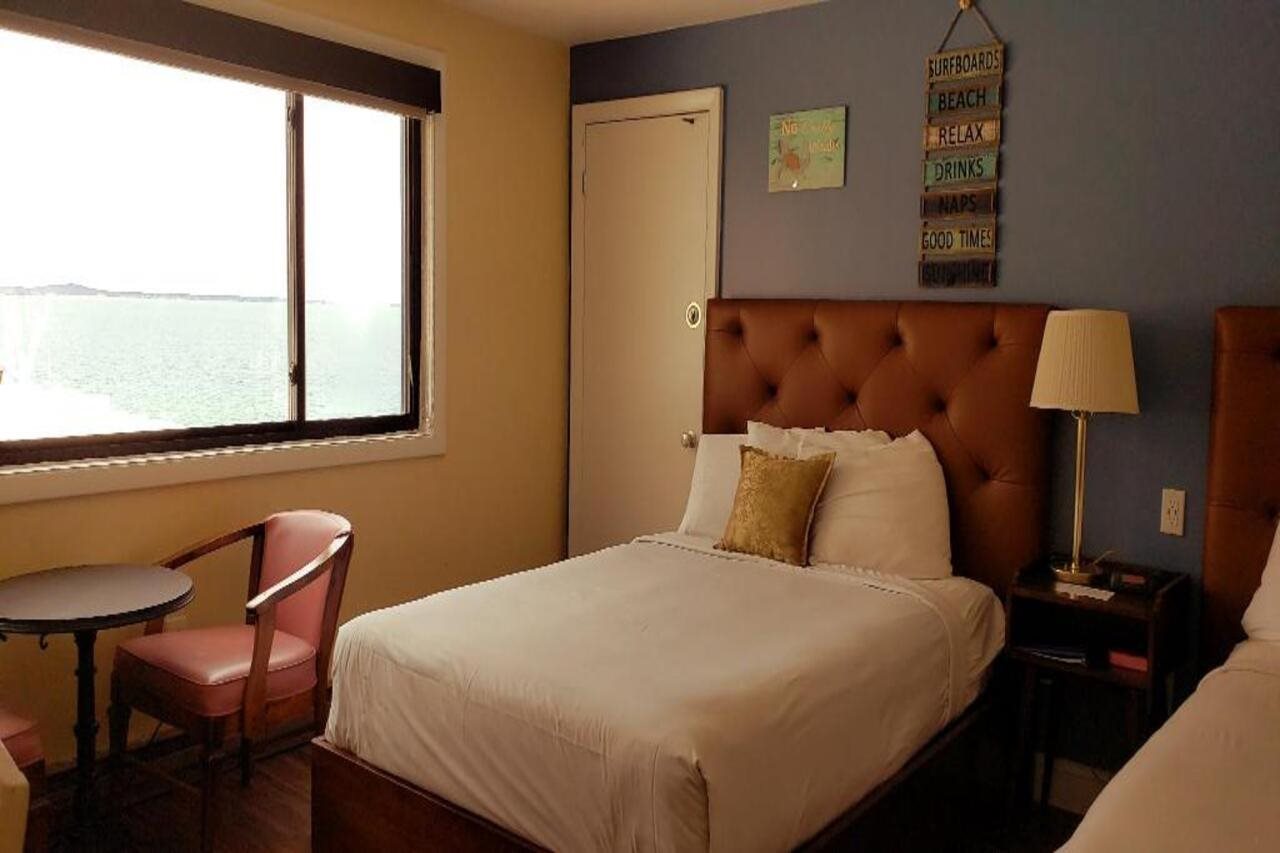 Pilgrim Sands on Long Beach — hotel in Plymouth