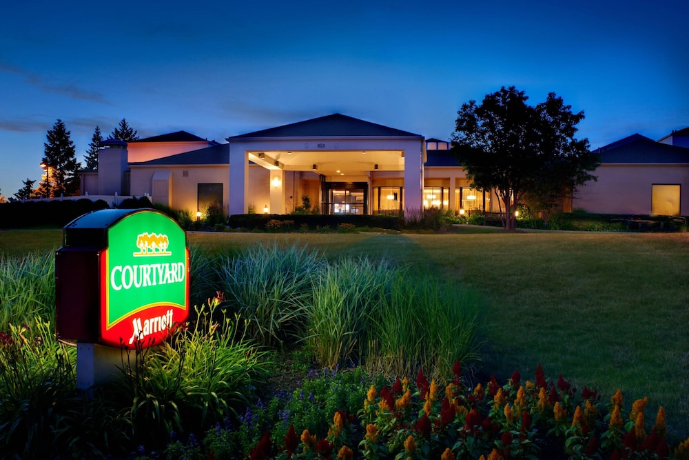 Courtyard by Marriott Chicago Deerfield - photo 29