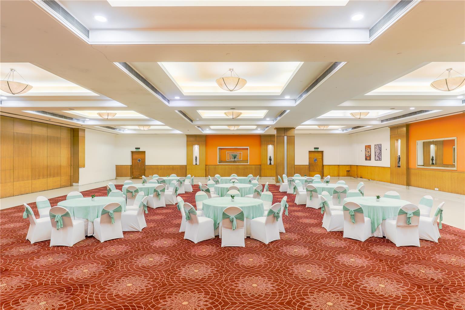 Lemon Tree Hotel East Delhi Mall Kaushambi in Ghaziabad, India