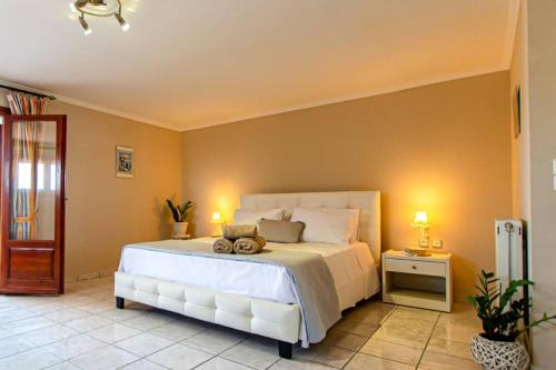 La Maison di Angelo 2 Apartment Zakynthos Island — 4-Star Luxury Hotel in Agios Kirykos, Greece