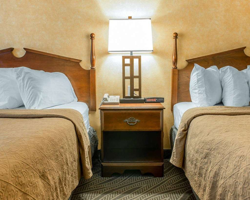 Quality Inn Gaylord - photo 16