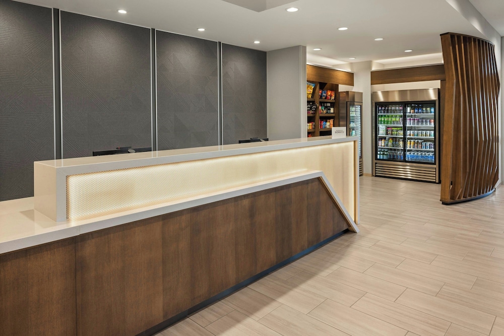 Springhill Suites BY Marriott Bettendorf - photo 4