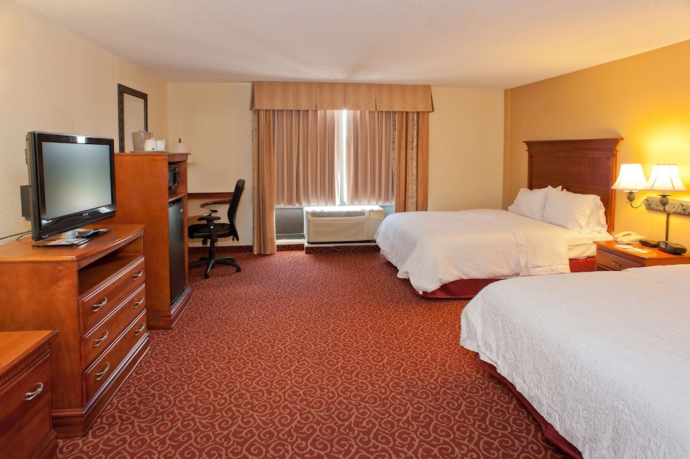 Hampton Inn & Suites McComb - photo 19