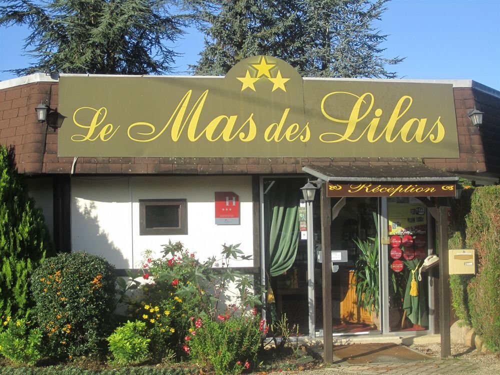 Le Mas des Lilas in Auxerre, France