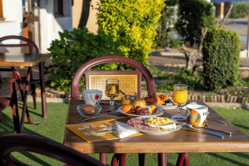 Comfort Hotel Macon Sud