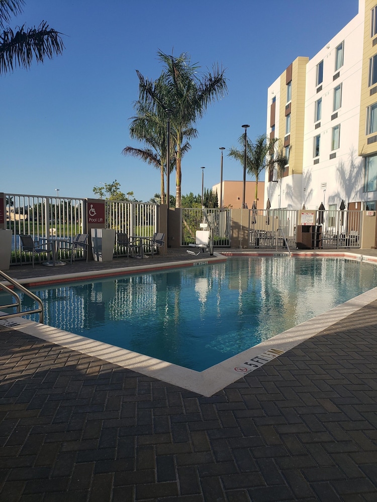 TownePlace Suites by Marriott Miami Kendall West - photo 21