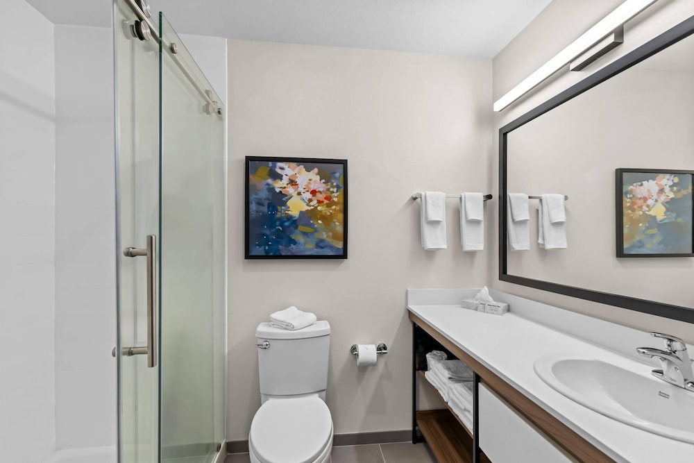 Everhome Suites Temecula - photo 22