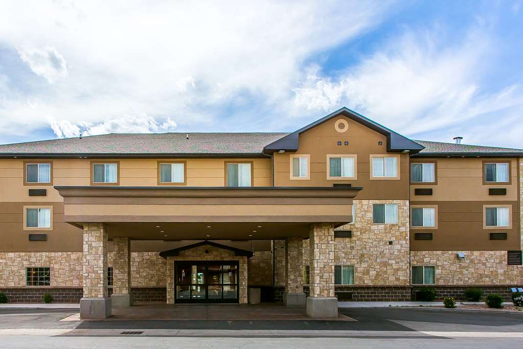 Comfort Inn Ballard Roosevelt - photo 3