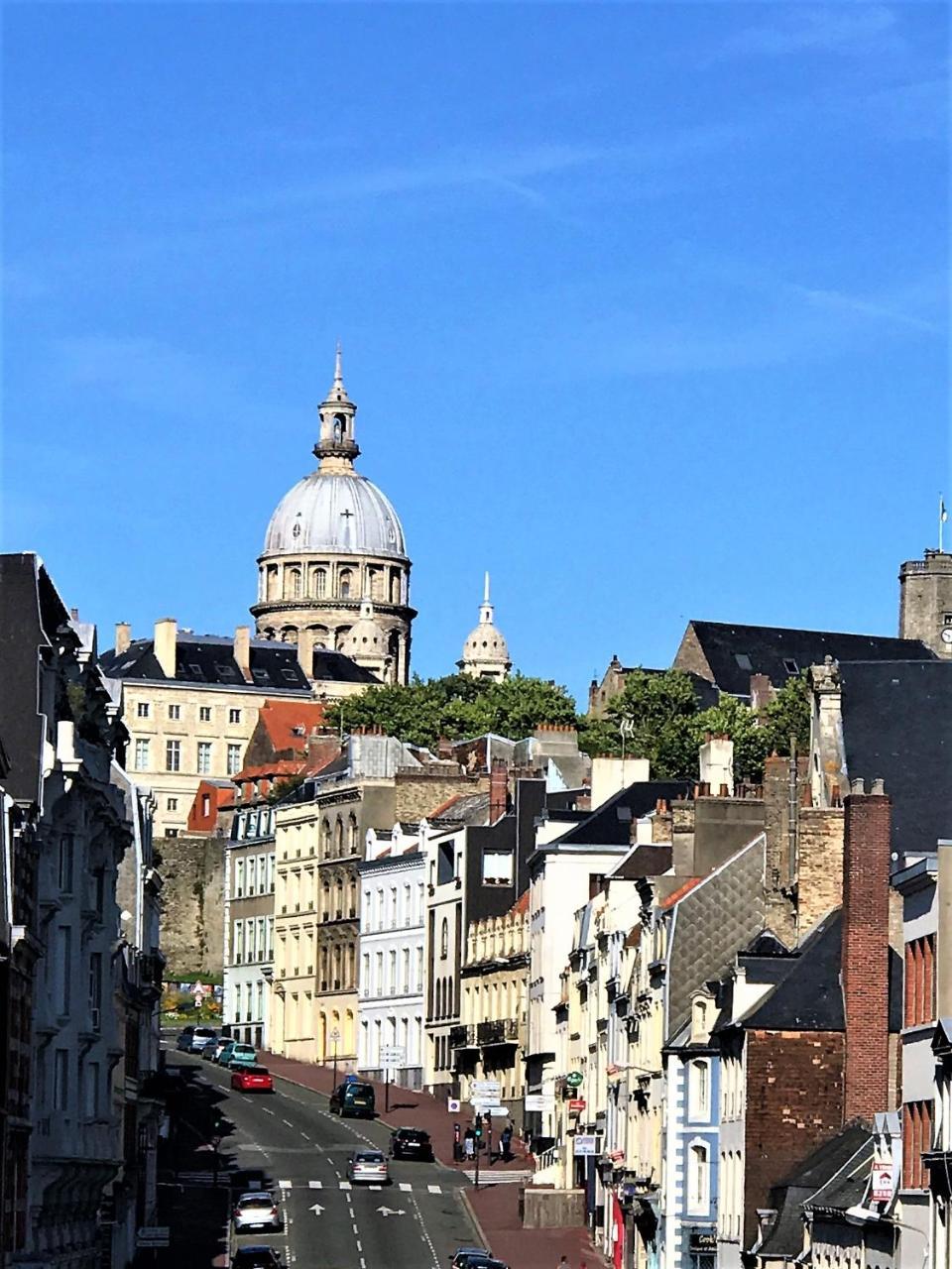 Appartement de 100m bien situé — 4-Star Luxury Hotel in Boulogne-Sur-Mer, France
