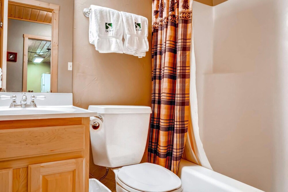 Ski Inn Condominiums by Resort Lodging Company - photo 75