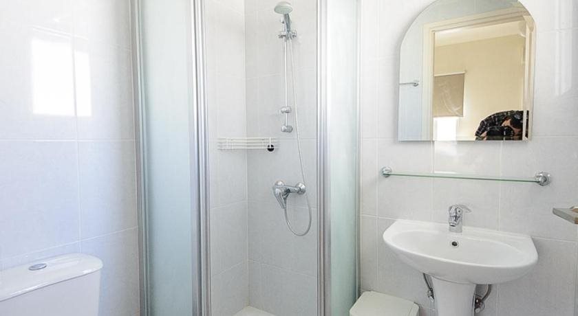 Pernera Holiday Villa 012