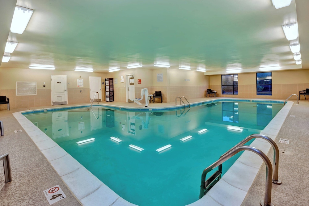 TownePlace Suites by Marriott Nashville Airport - photo 24