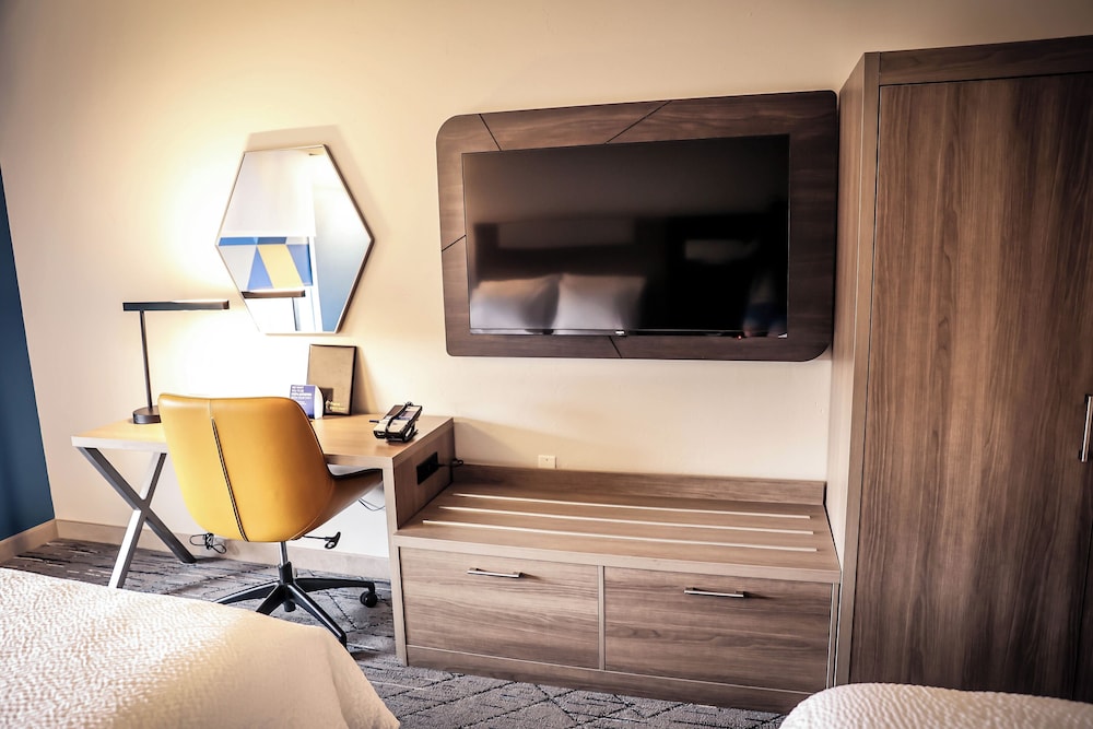 Holiday Inn Express Hotel & Suites Douglas by IHG - photo 8