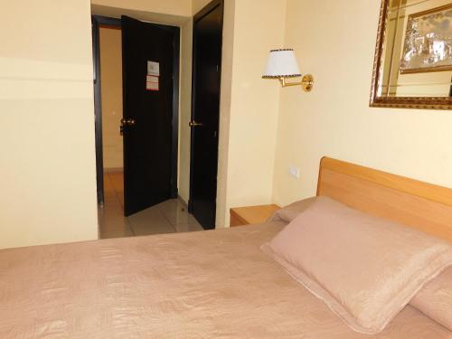 Hotel Roma — hotel in San Fernando