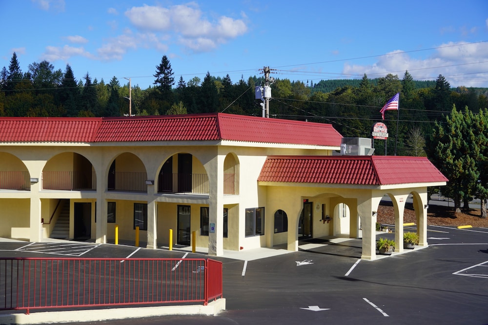 Timberland Inn & Suites - photo 94